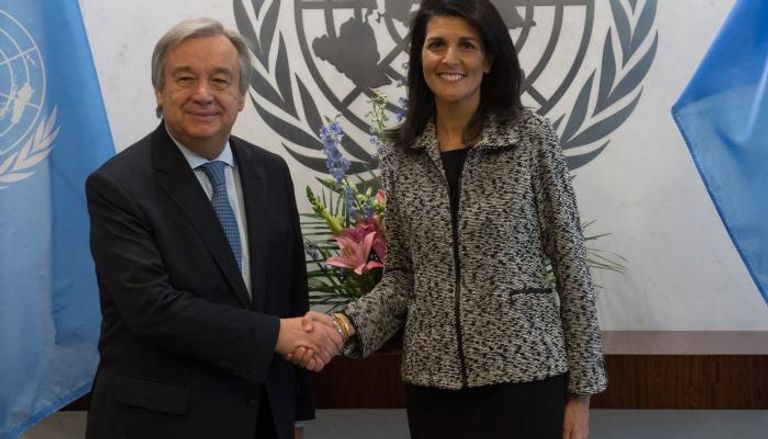  نيكي هالي مع الأمين العام للأمم المتحدة أنطونيو جوتيريس