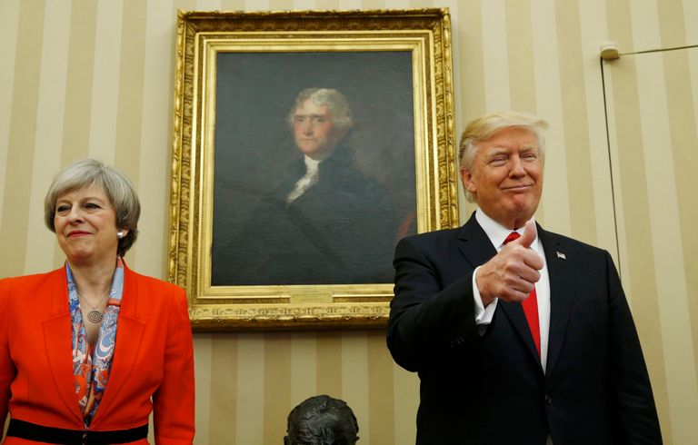 ترامب وتيريزا ماي