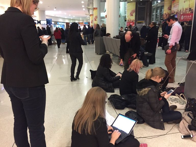 مشهد من فيلم the terminal