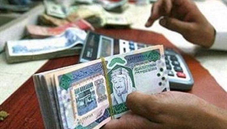 هبوط أسعار الفائدة بالسعودية 
