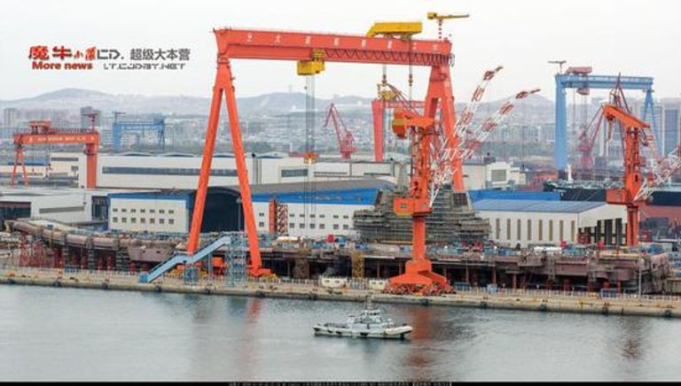 أول حاملة طائرات صينية الصنع