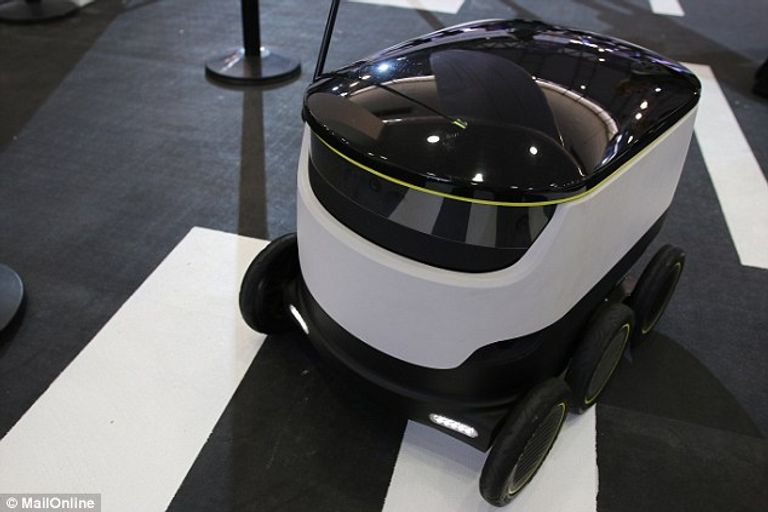 روبوتات في الشوارع لتوصيل الطلبات للمنازل