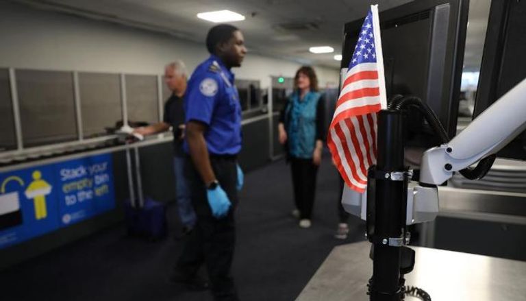 تشديد الإجراءات في المطارات الأمريكية