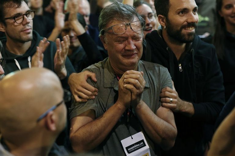 كتالونيا يصوت لصالح الانفصال عن إسبانيا - الفرنسية