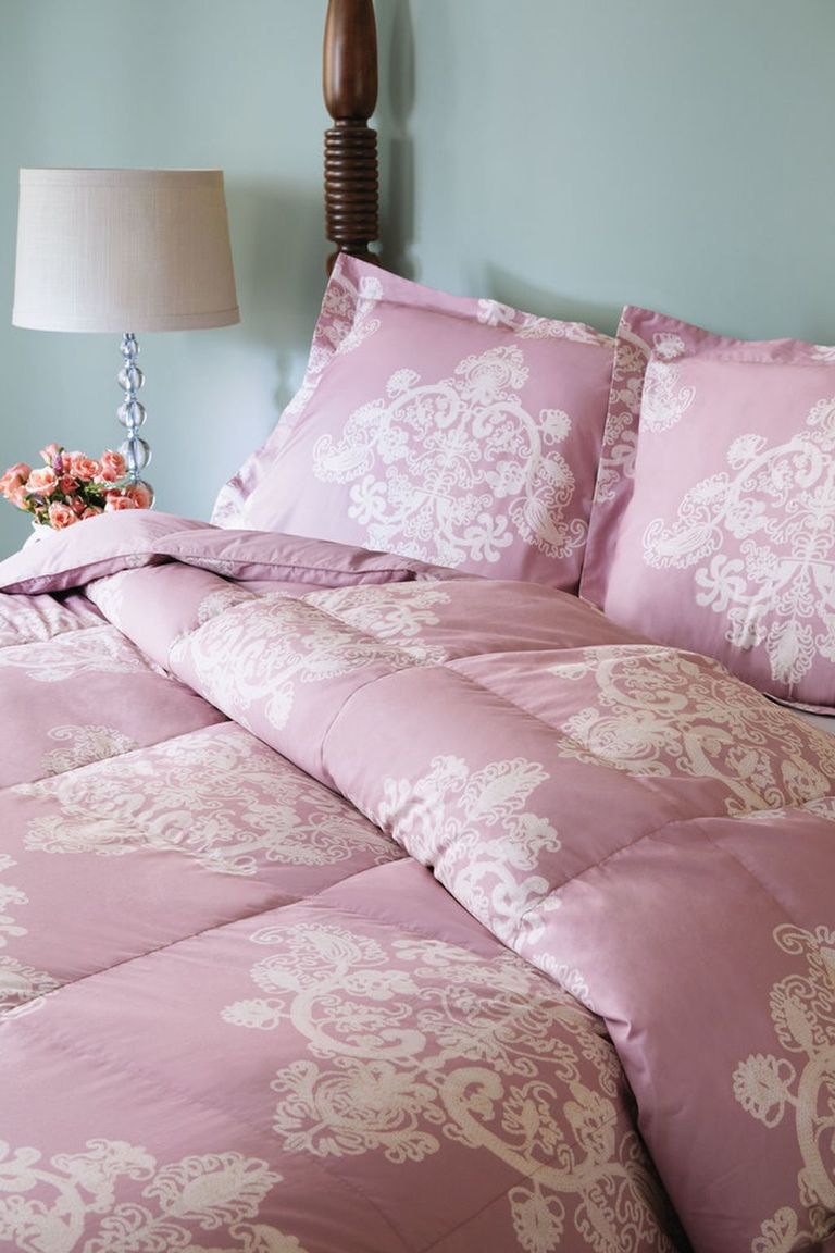 كاثرين زيتا جونز تطلق مجموعتها الجديدة للديكور المنزلي