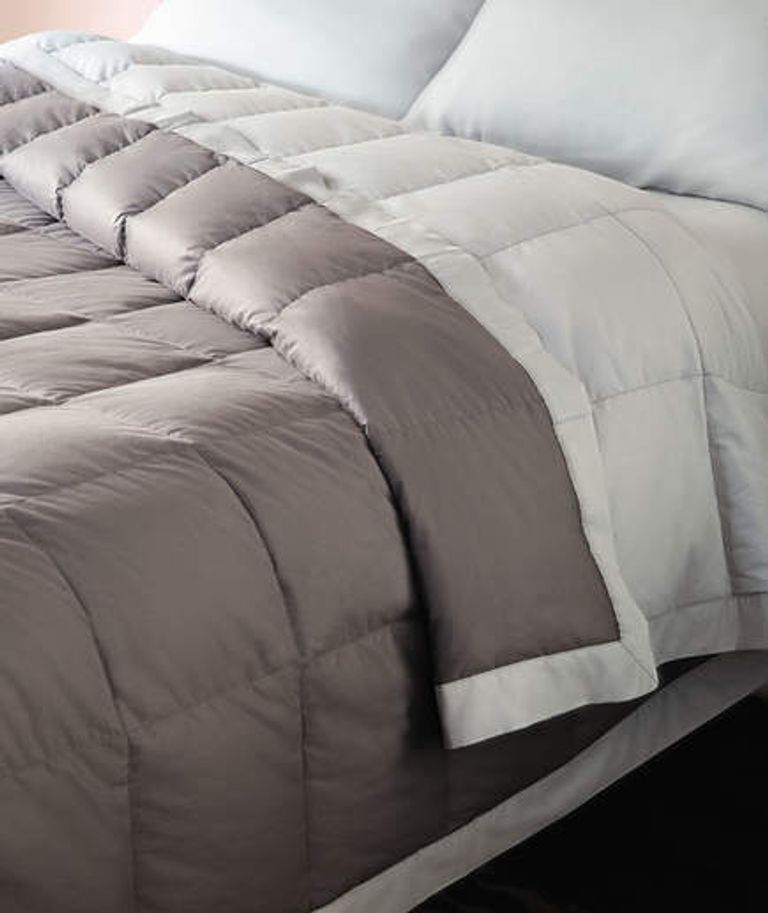 كاثرين زيتا جونز تطلق مجموعتها الجديدة للديكور المنزلي