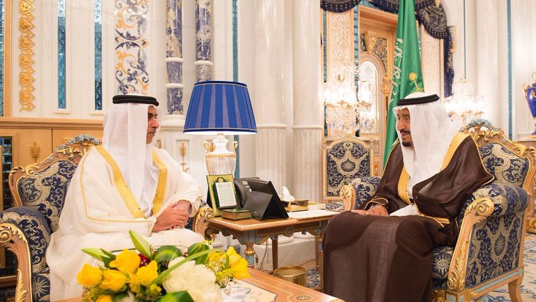 خادم الحرمين الشريفين يستقبل سيف بن زايد