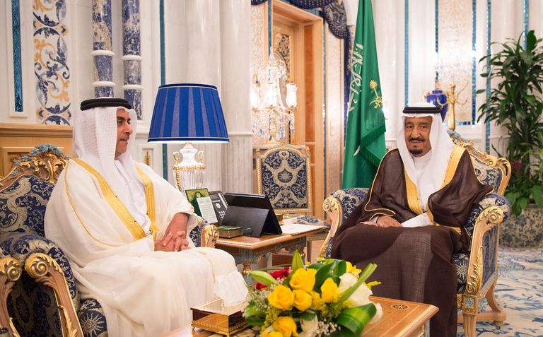 خادم الحرمين الشريفين يستقبل سيف بن زايد