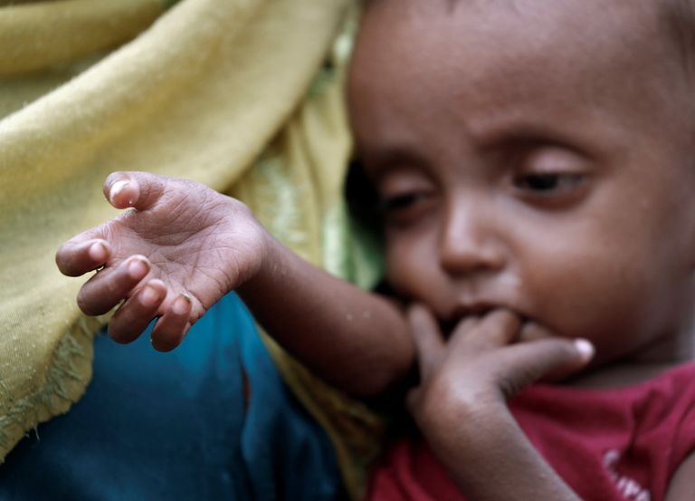 آلاف الروهينجا يتضورون جوعًا