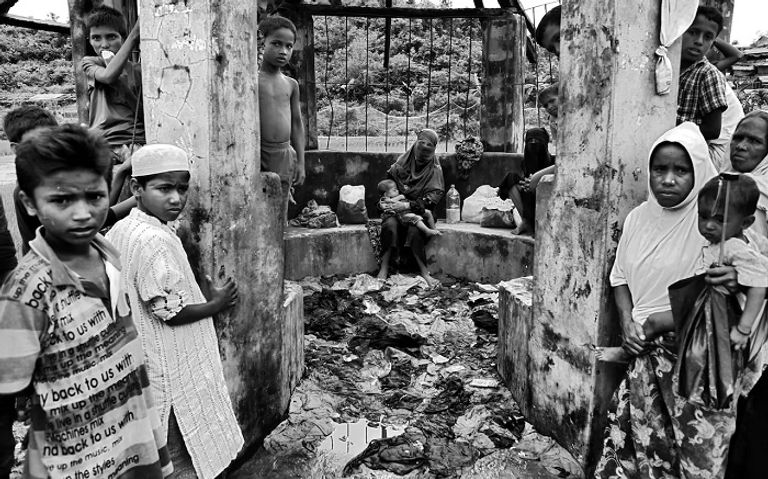 أعمال عنف وحرق منازل ضد أقلية الروهينجا