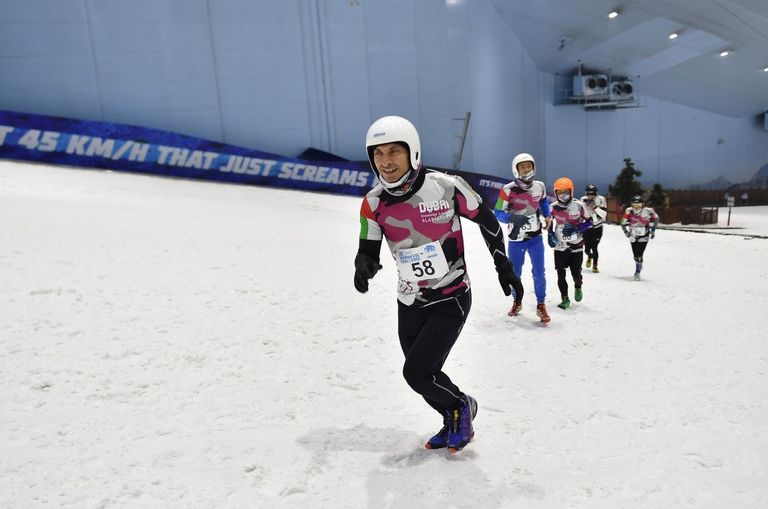 بطولة "العوائق الجليدية" في دبي