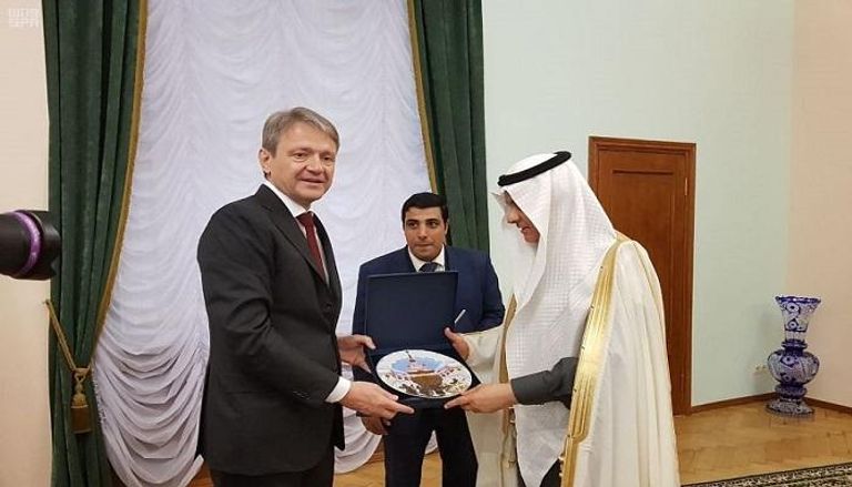  وزير البيئة والمياه والزراعة بالسعودية يبحث التعاون مع روسيا