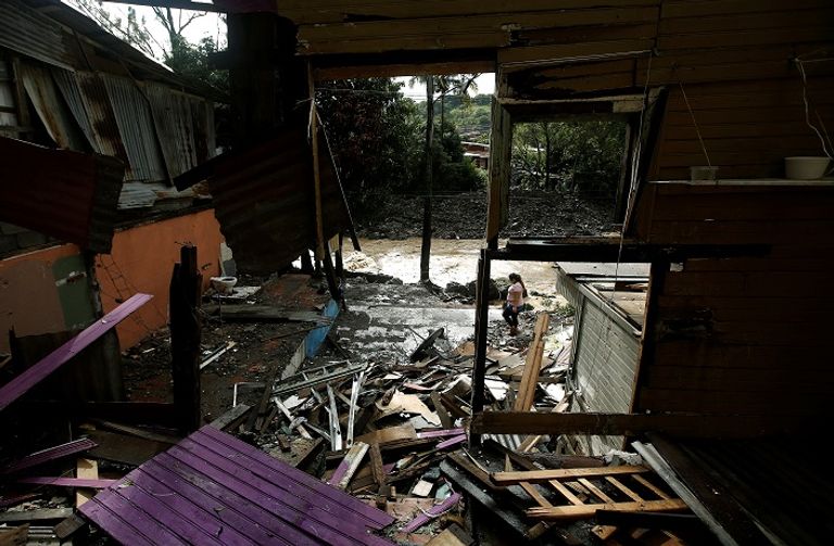 العاصفة نيت تغرق شوارع كوستاريكا - رويترز