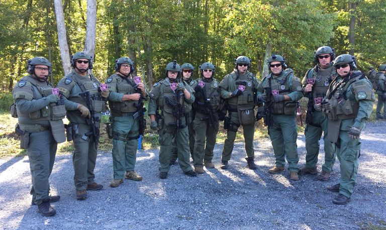 احتفالات عالمية بالشهر الوردي 