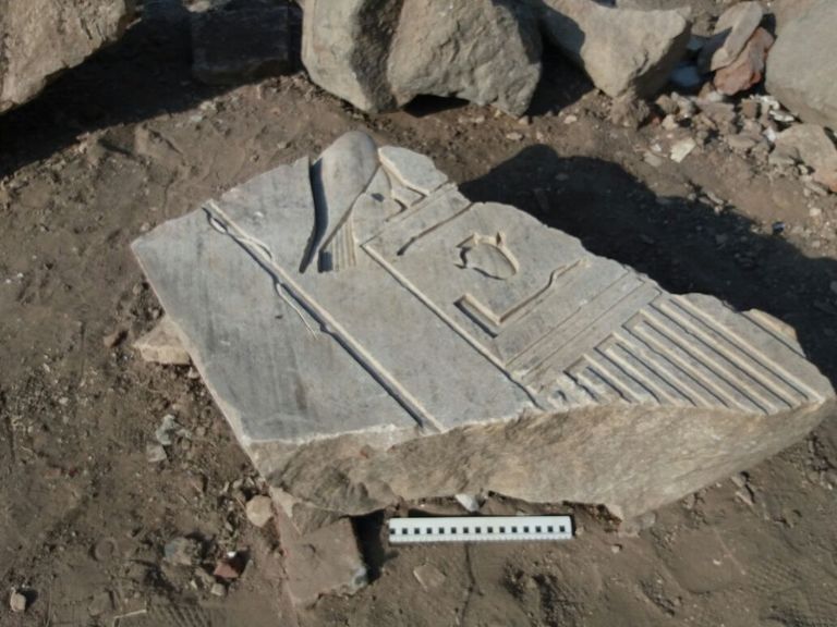 من البقايا الأثرية المكتشفة