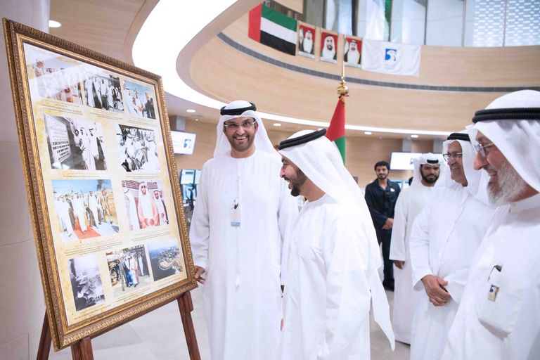 الشيخ حمدان بن زايد آل نهيان ممثل الحاكم في منطقة الظفرة