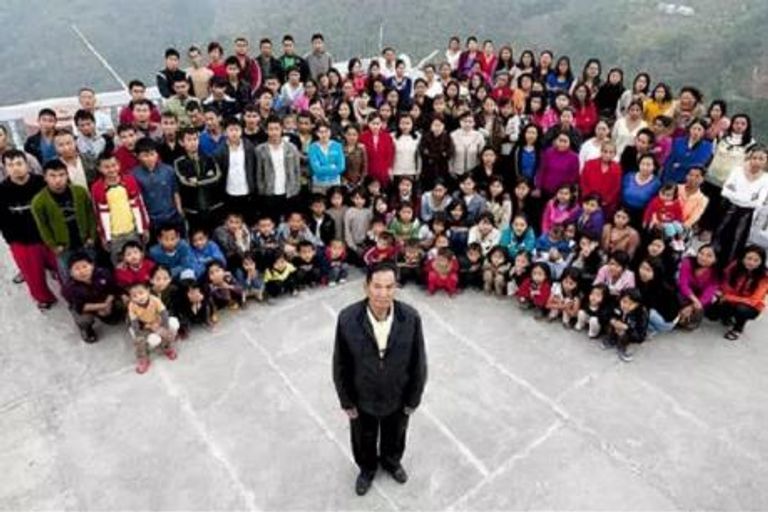 الهندي صاحب أكبر عائلة في العالم