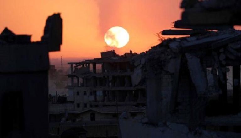 آثار الدمار كما تتجلى في مدينة الرقة السورية