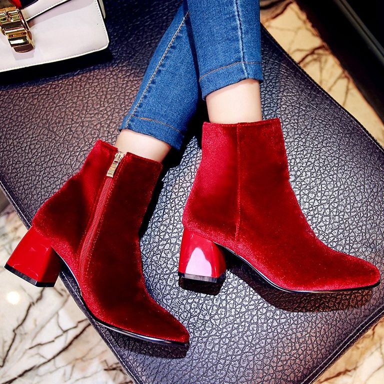 ألوان غير متناسقة لربيع وصيف 2018