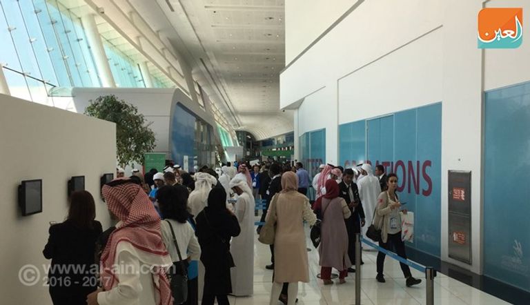 إقبال لافت من الزوار على فعاليات المسابقة