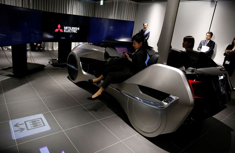 سيارة تجسد الجيل المقبل من تكنولوجيا مساعدة السائق