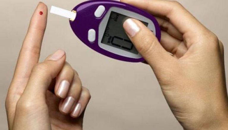 قياس مستوى السكر يزيد توتر حياة مرضى السكري