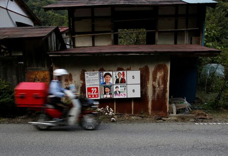 إجراء الانتخابات اليابانية وسط تجاهل شعبي