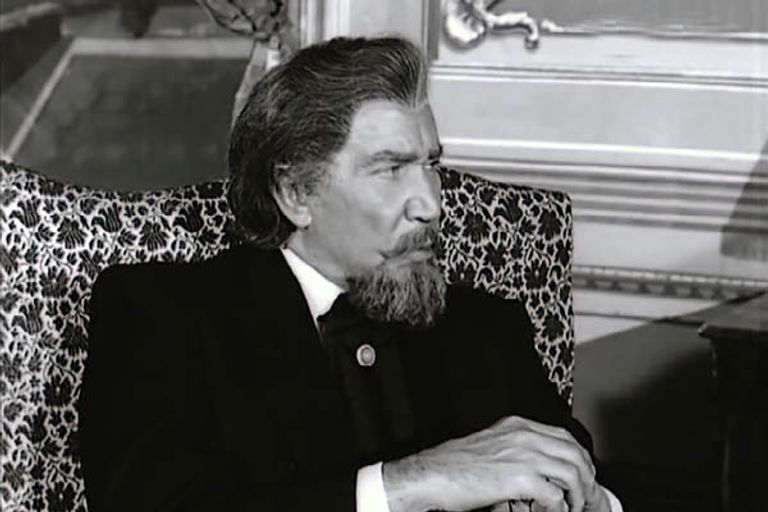 الفنان المصري يوسف وهبي