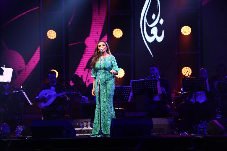 أنغام خلال الحفل (تصوير : هاني عبد ربه)