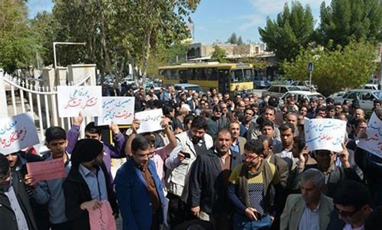 مظاهرة سابقة لأهالى الأهواز ضد قمع النظام الإيراني