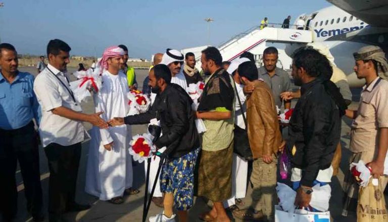 الجرحى اليمنيون بعد عودتهم من رحلة العلاج