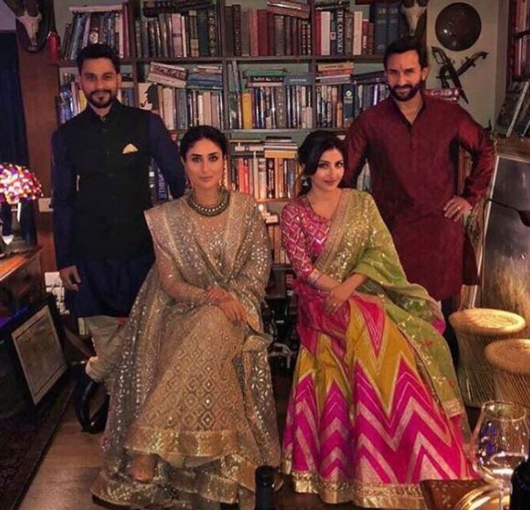 بالصور.. نجوم بوليوود يحتفلون بالديوالي مع عائلاتهم