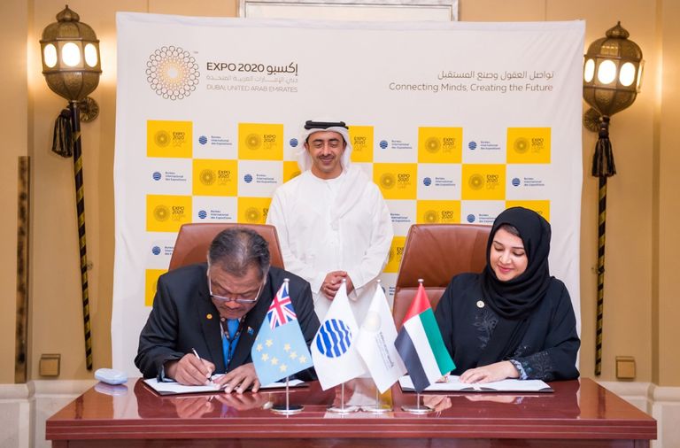 عبدالله بن زايد يلتقي وزراء خارجية الباسيفيك