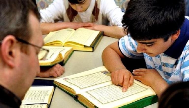 إسبانيا توافق على تدريس الإسلام- أرشيفية