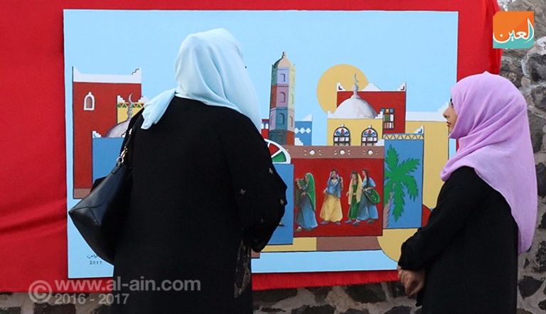 جانب من الأعمال الفنية بالمعرض