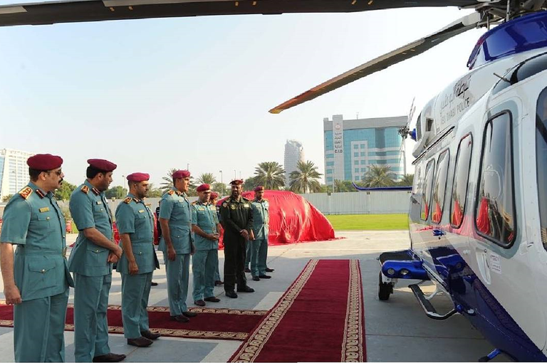 الطائرة المروحية لشرطة أبوظبي