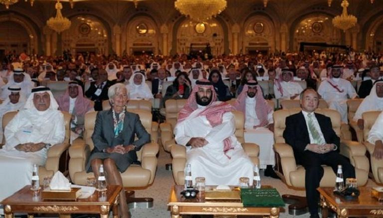 الأمير محمد بن سلمان أثناء المشاركة في مؤتمر مبادرة الاستثمار