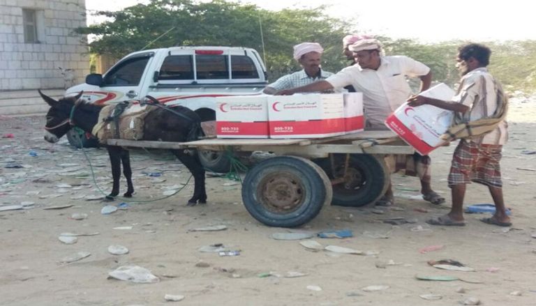 5 قوافل للهلال الأحمر الإماراتي بشبوة اليمنية