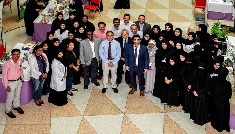 من اجتماع الخبراء حول سدود التغذية في دول الخليج العربي