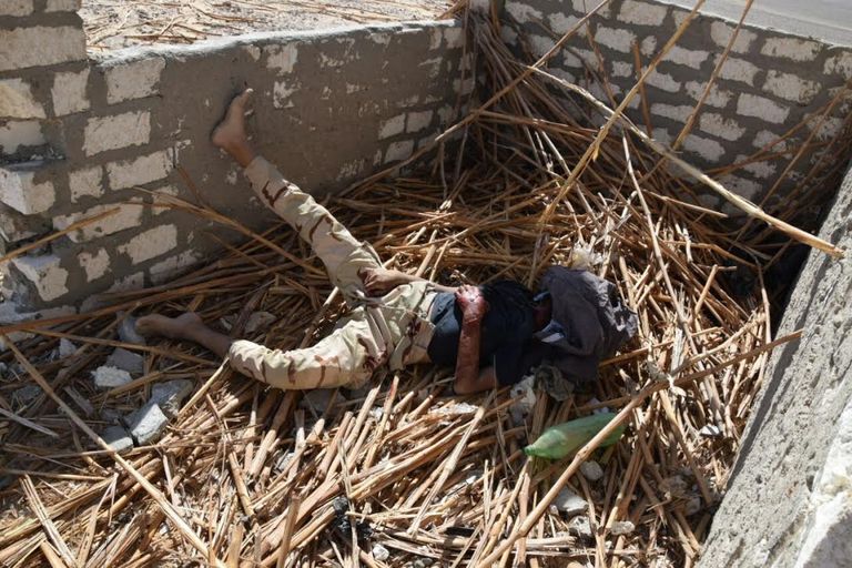 الشرطة المصرية تواجه مخاطر الإرهاب العابر من الحدود الغربية