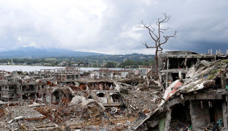 أشرس معركة تشهدها الفلبين منذ سنوات