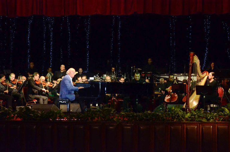 الموسيقار العالمي عمر خيرت