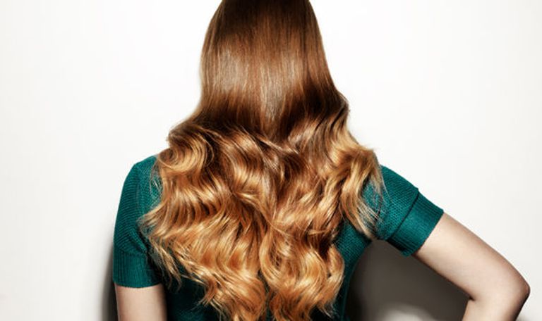 مغذيات أساسية لشعر صحي