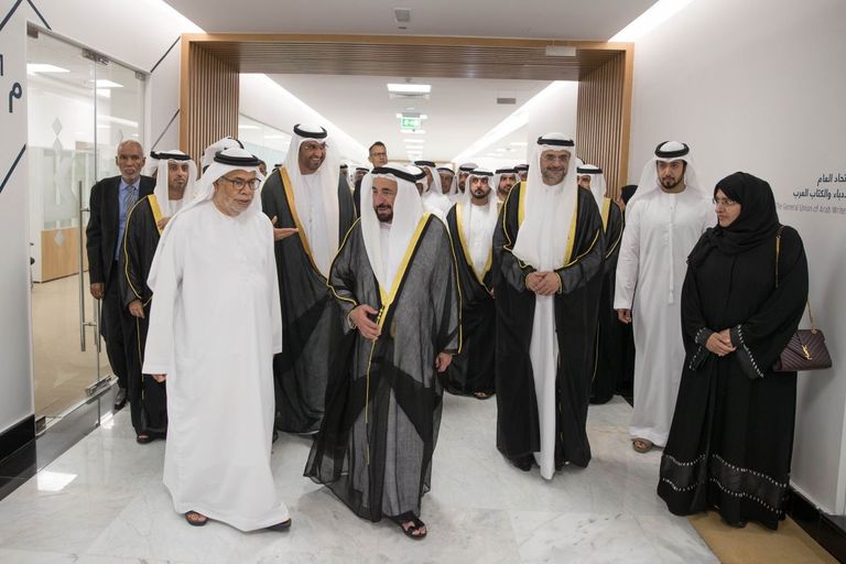 الشيخ الدكتور سلطان القاسمي يفتتح مدينة الشارقة للنشر