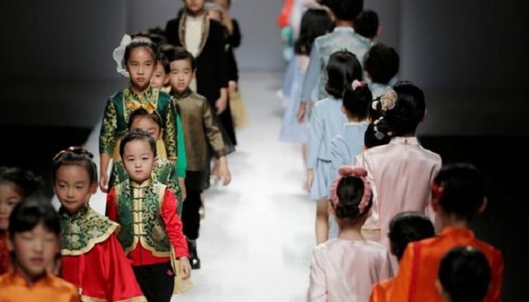 مجموعة مميزة لأزياء الأطفال ضمن أسبوع الموضة بالصين