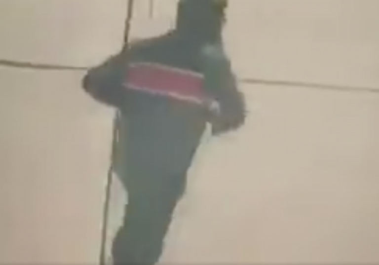 شرطة نيويورك في موقع الحادث