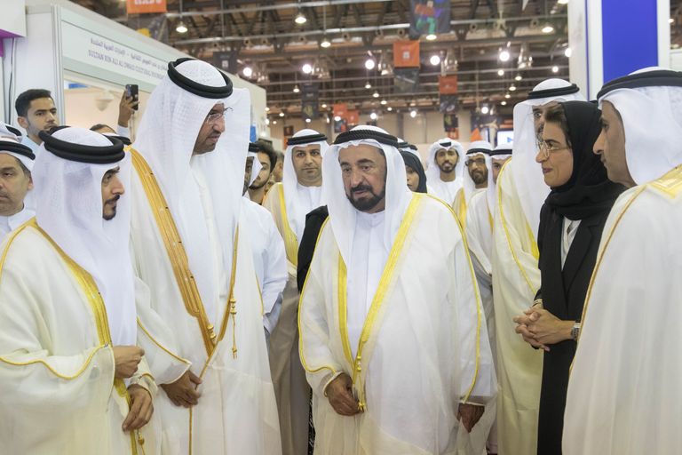سلطان القاسمي يفتتح الدورة 36 من معرض الشارقة للكتاب