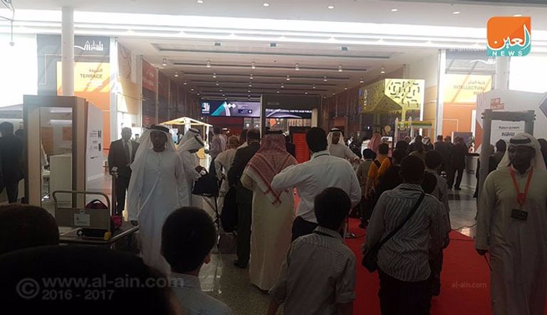 سلطان القاسمي يفتتح الدورة 36 من معرض الشارقة للكتاب