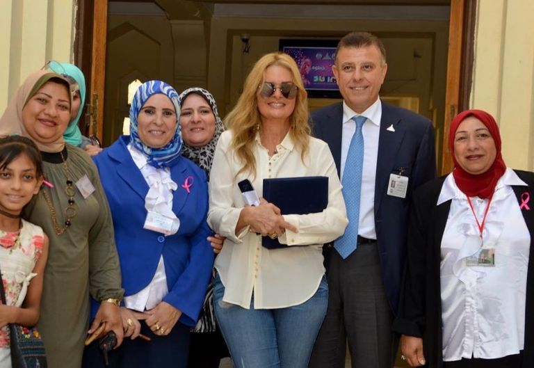 الفنانة المصرية يسرا