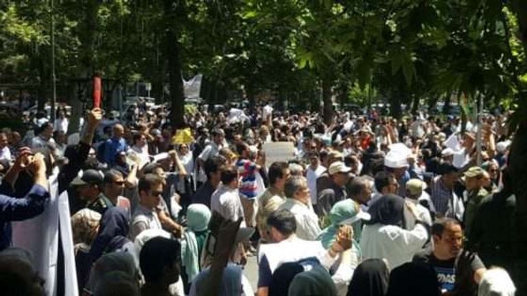 صورة لإحدى المظاهرات في إيران